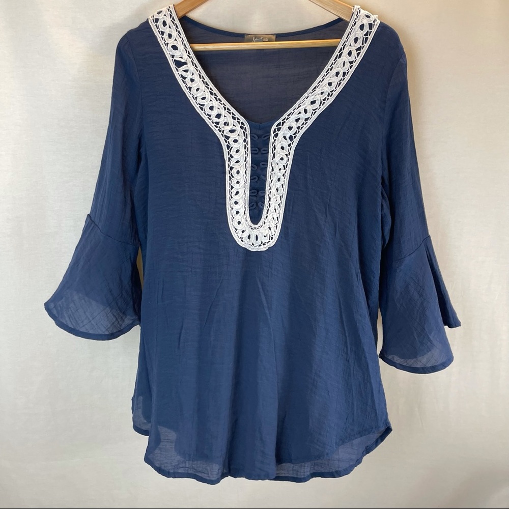 Neiman Marcus Navy Tunic Blouse size L